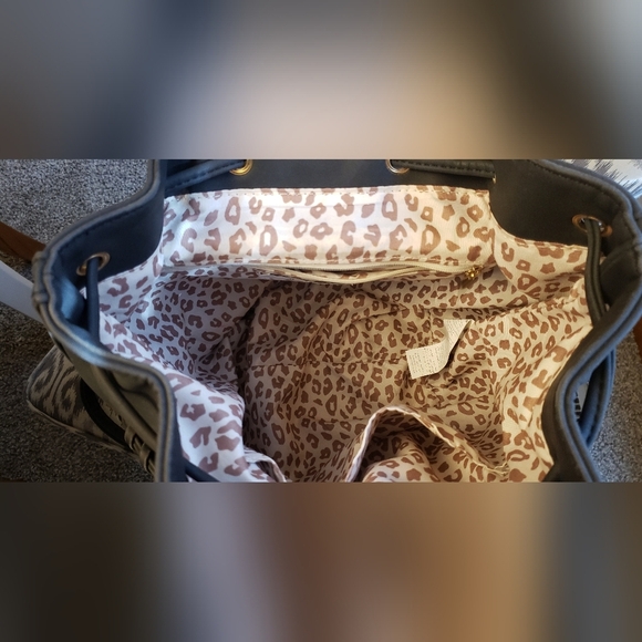 Matte Black JustFab Backpack - Picture 6 of 12